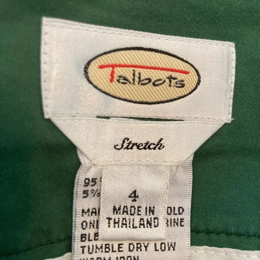 Talbots Green Mini A-line Skirt with Button Detail academia cute runs big